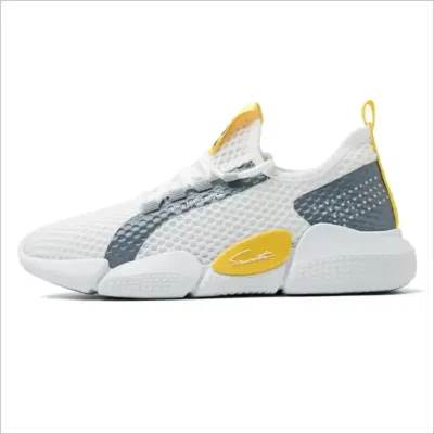 LACE UP RUNNING SHOES